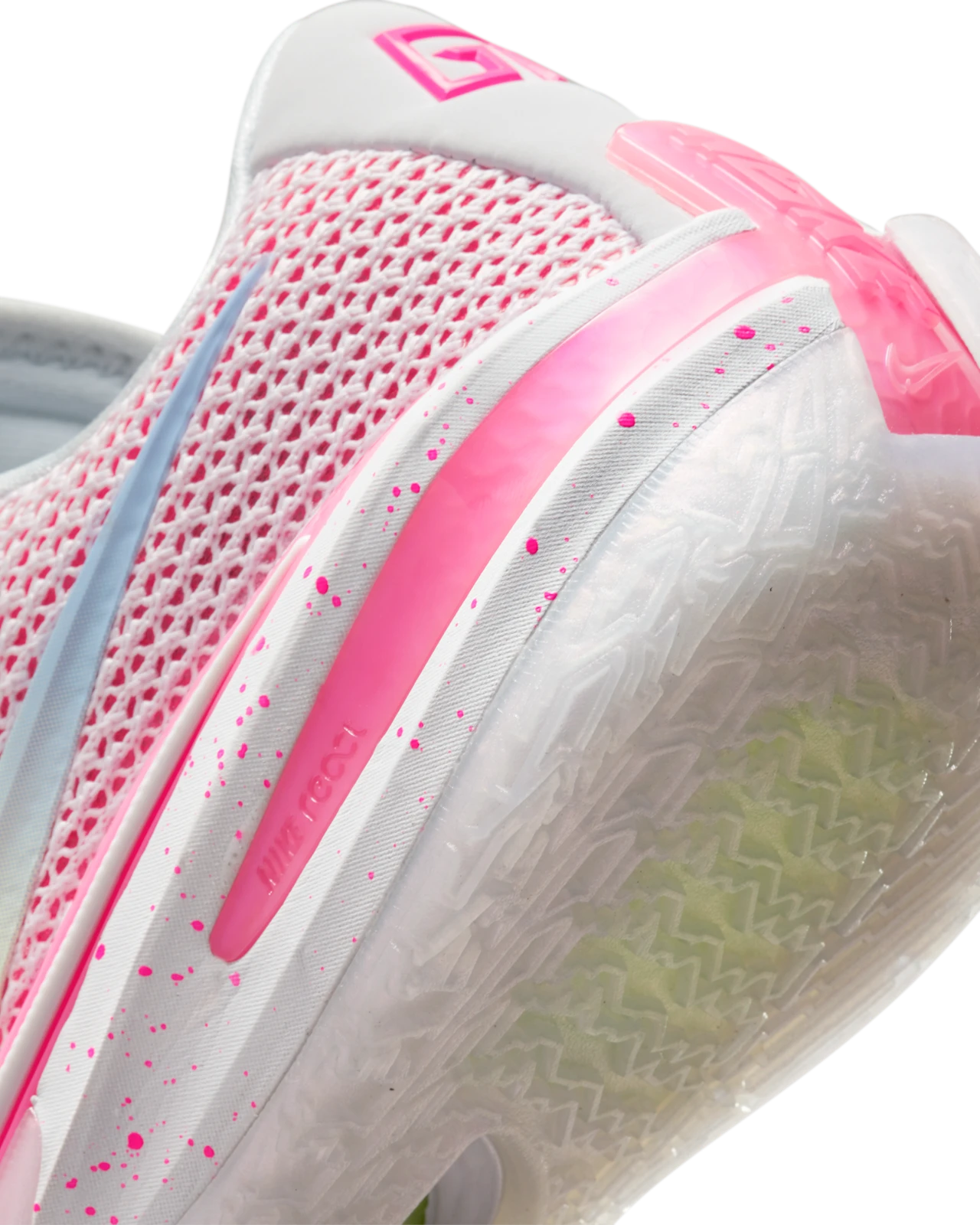 Nike G.T. Cut Flash Rosa