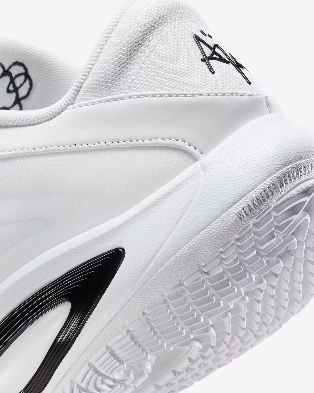 Nike A'One