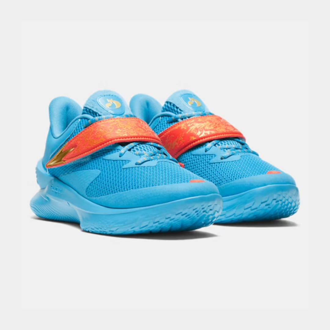 Curry Fox 1 'Happy Fox Day'
