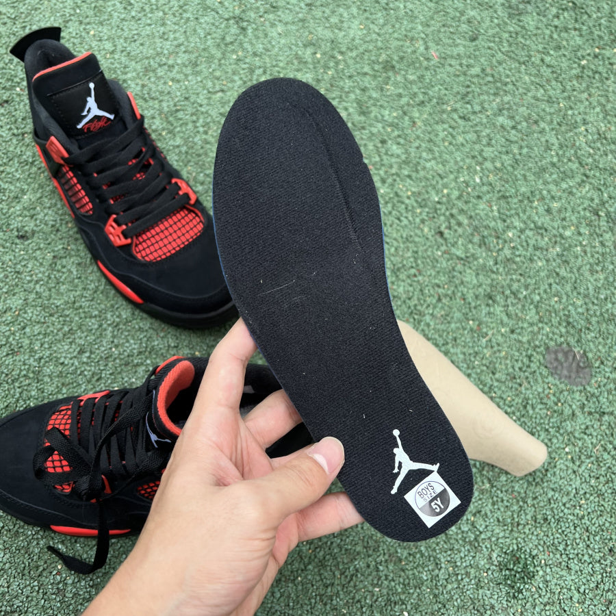 Air Jordan 4 Red Thunder